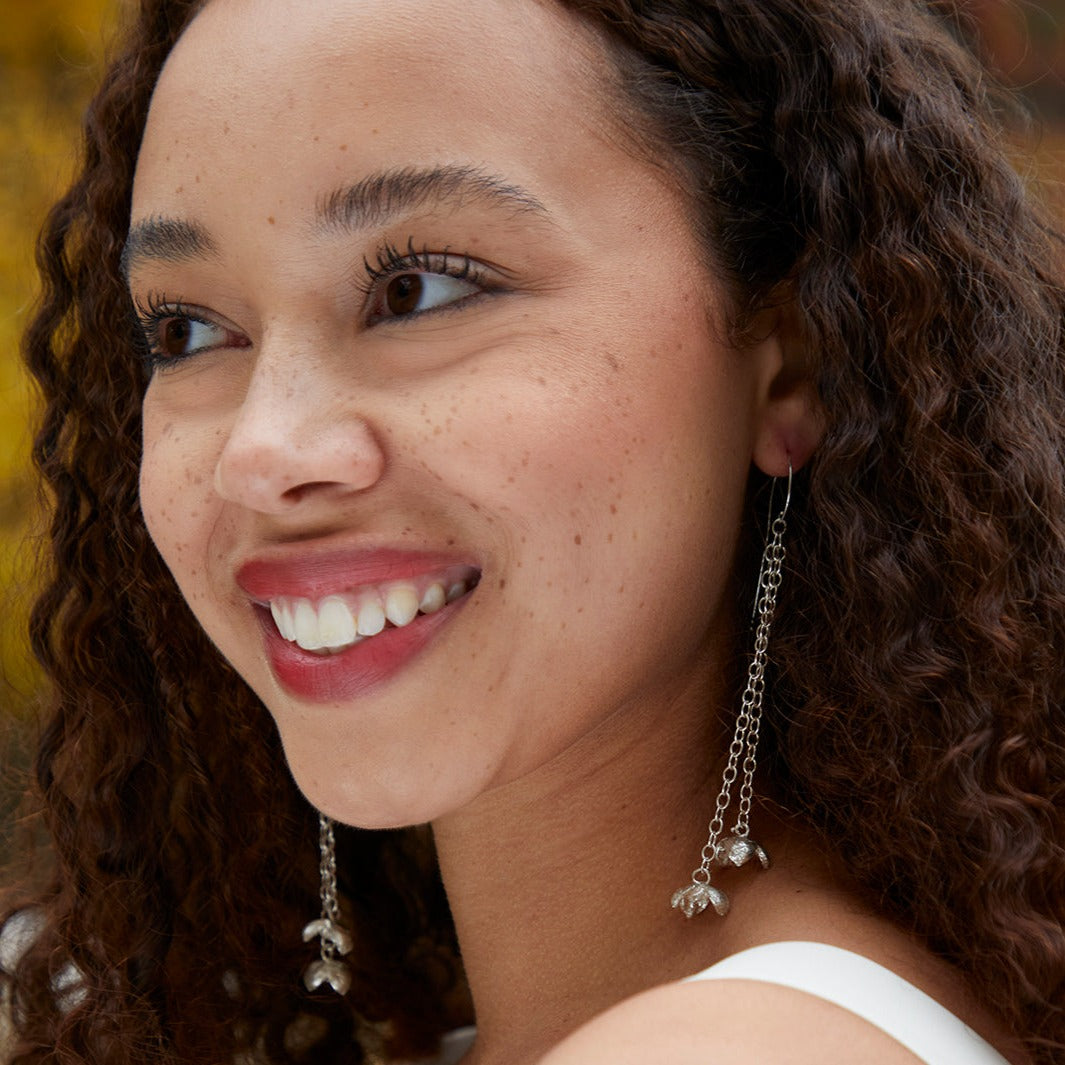 boucles d’oreilles pendantes de gousses de graines d’argent - prêtes à être expédiées