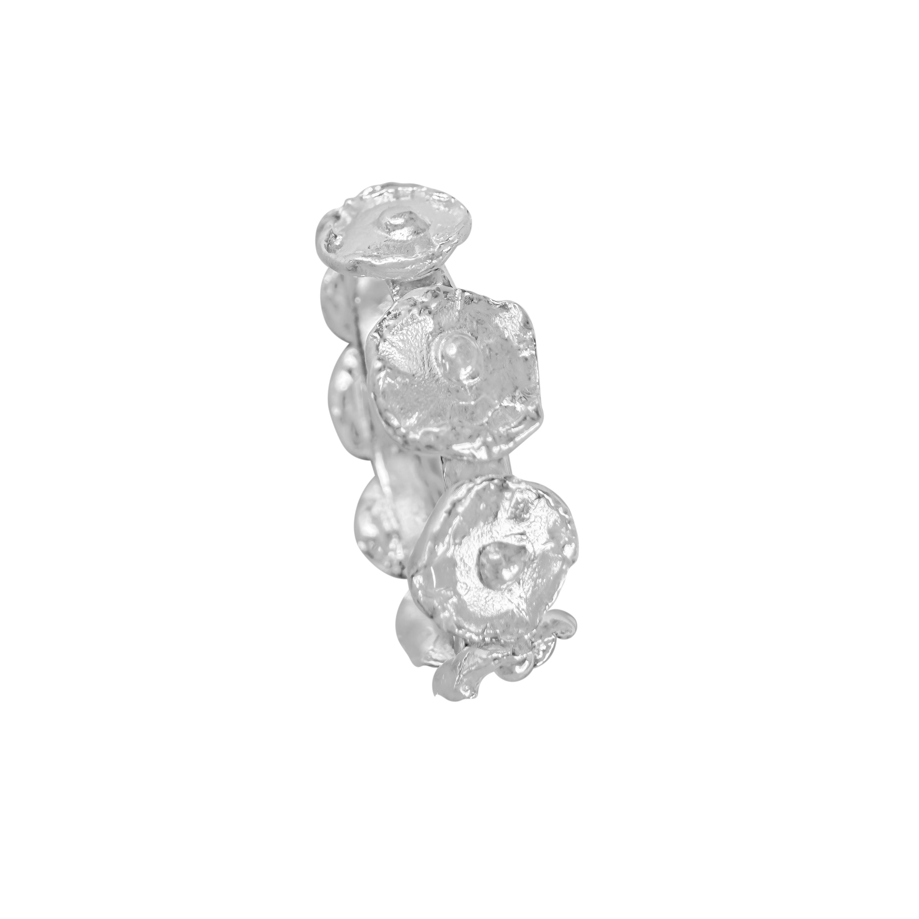 The Fleur D'argent 3 flowers ring