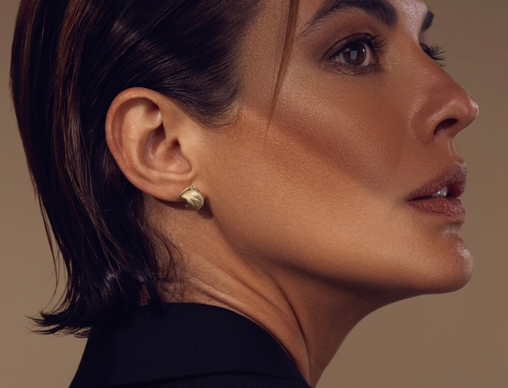 Boucles d'oreilles moulées feuille d'automne Brooklyn en or jaune fairmined 14 carats