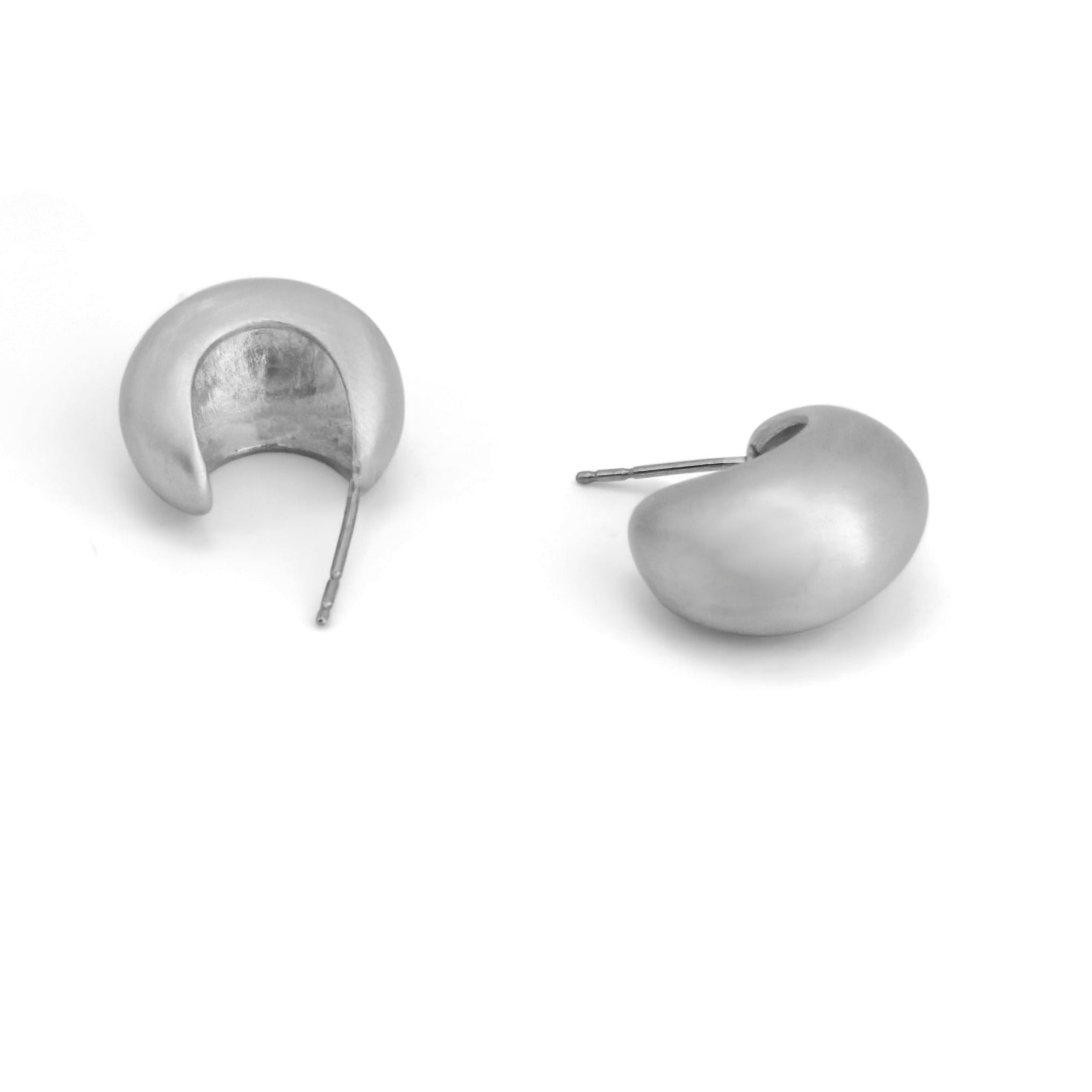 les boucles d'oreilles croissant lunaire en argent