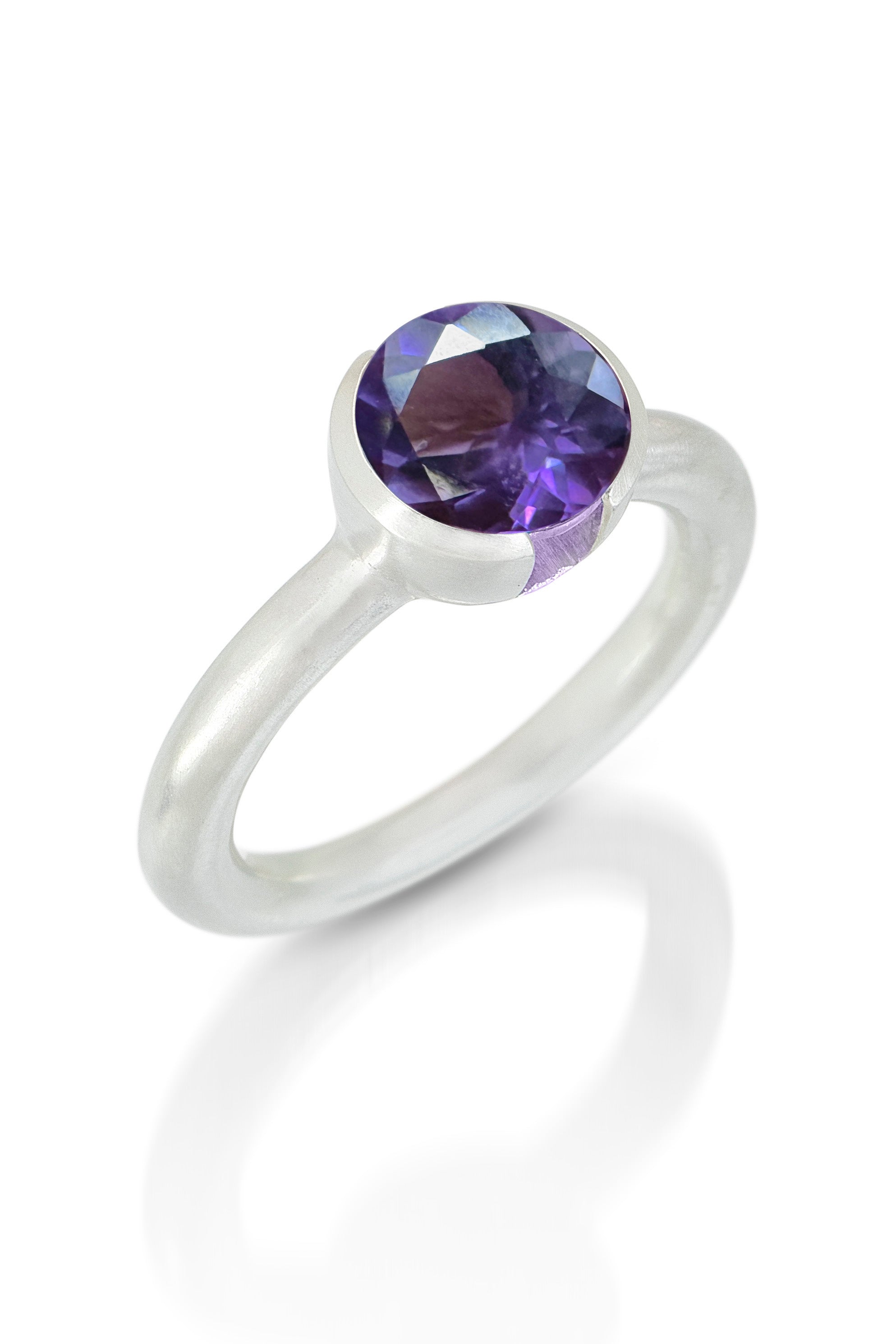 bague lunette ouverte en argent et améthyste