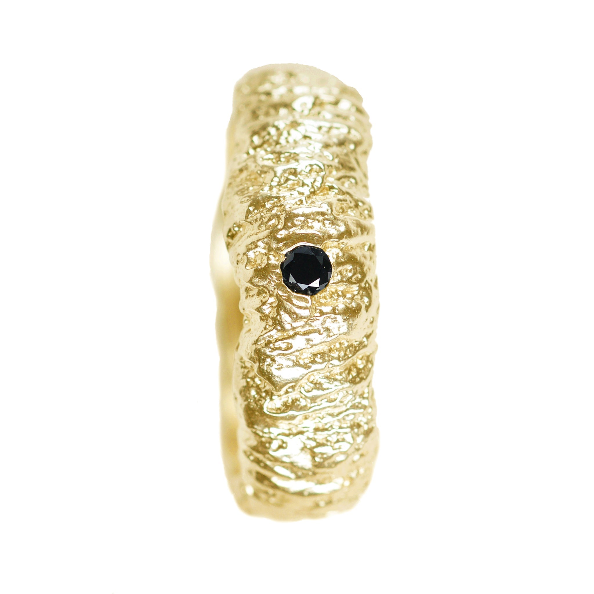 Alliance à imprimé tronc d'arbre en or blanc et jaune 14 carats et 18 carats avec un diamant noir