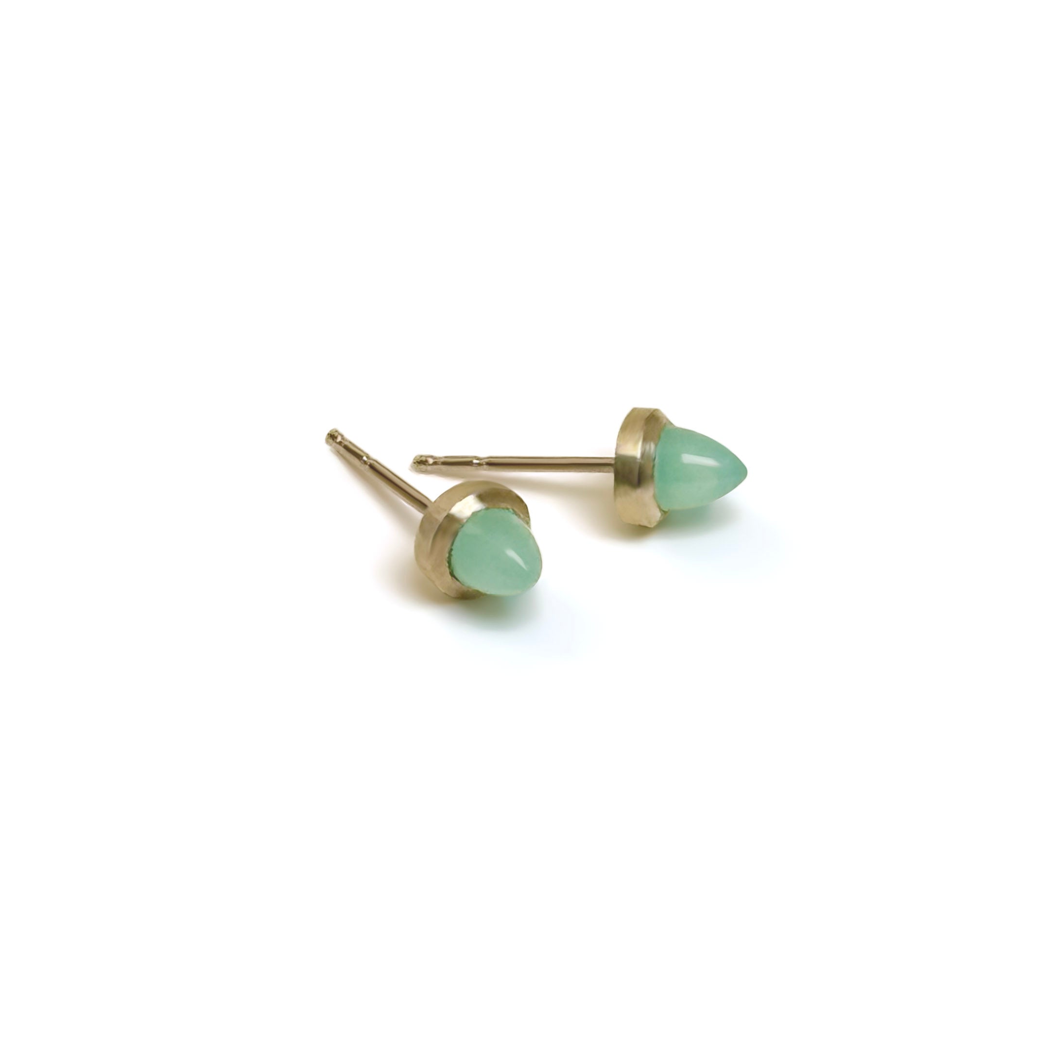 Boucles d'oreilles à tige en forme de balle avec chrysoprase uniques en leur genre en or jaune 10 carats