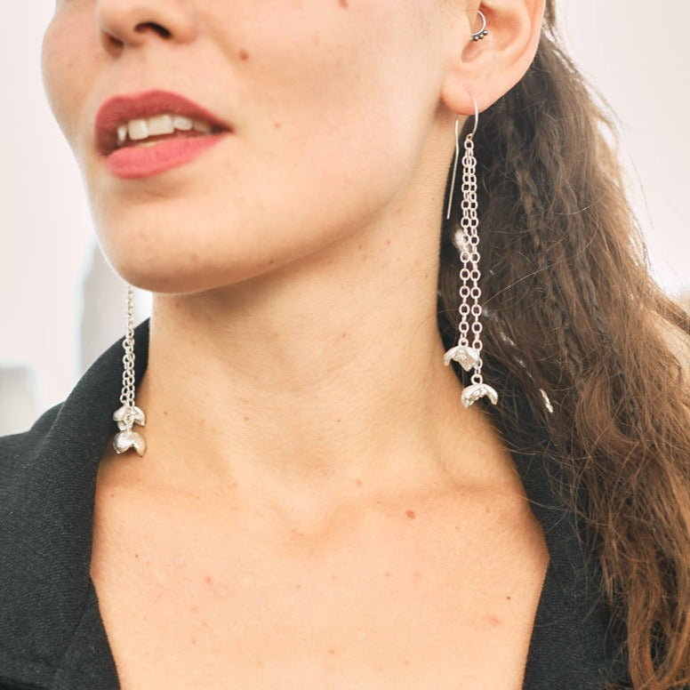 boucles d’oreilles pendantes de gousses de graines d’argent - prêtes à être expédiées