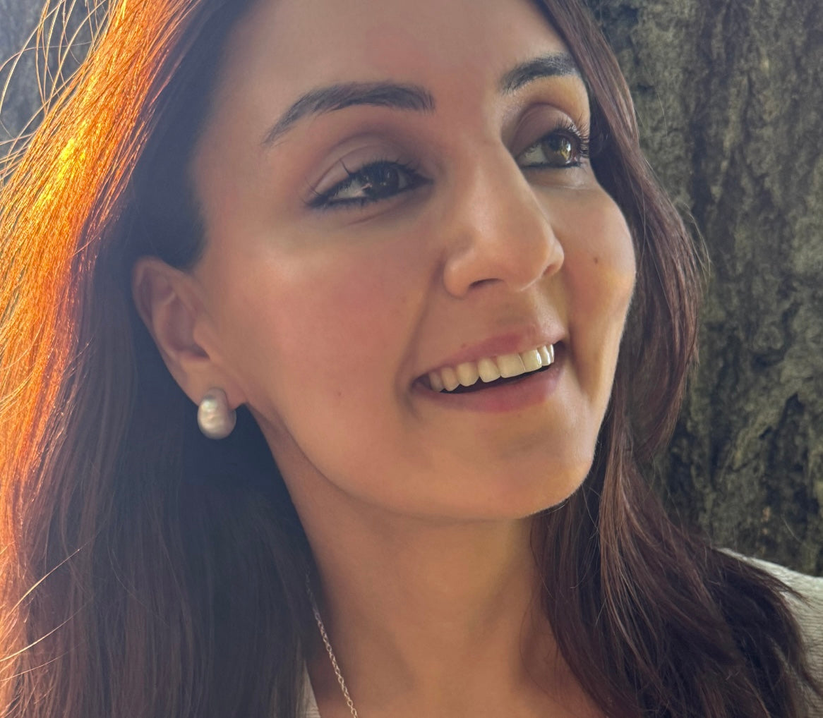 the silver lunar crescent earrings