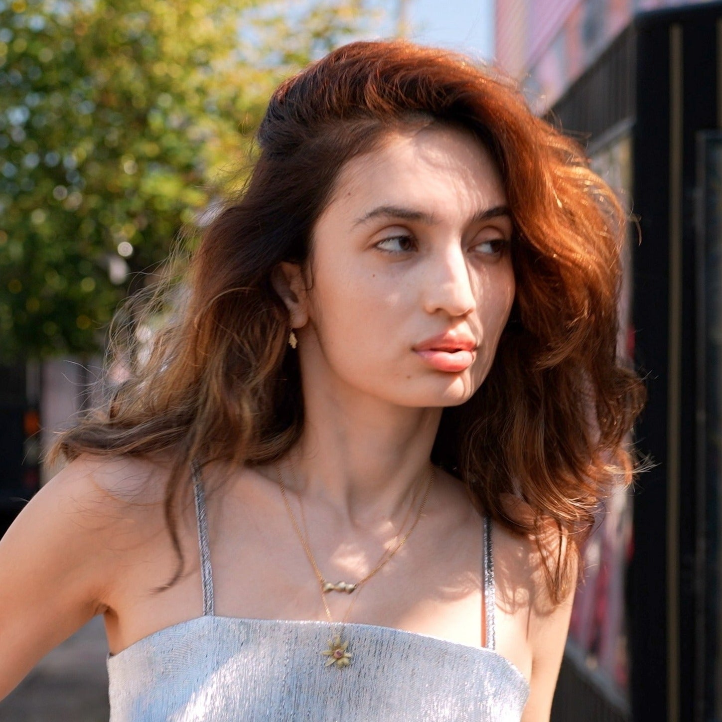 Boucles d'oreilles pendantes à motif d'arbustes Brooklyn en or jaune 10 carats