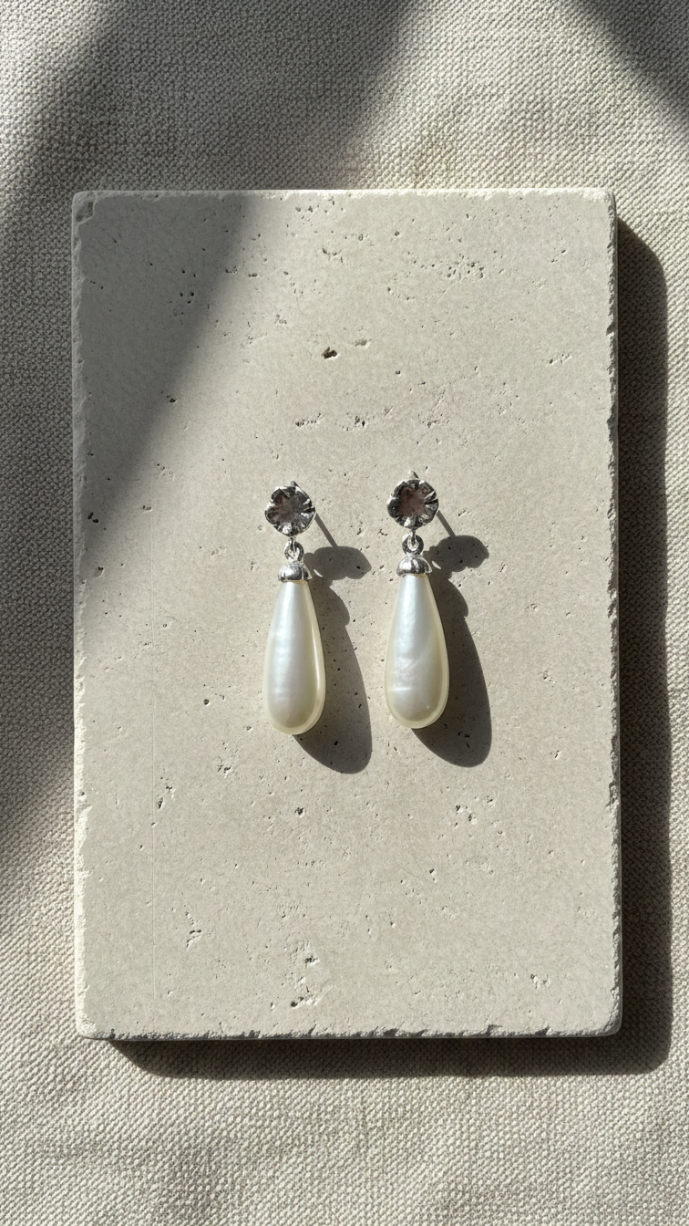 fleur d'argent mother of pearl drop earrings