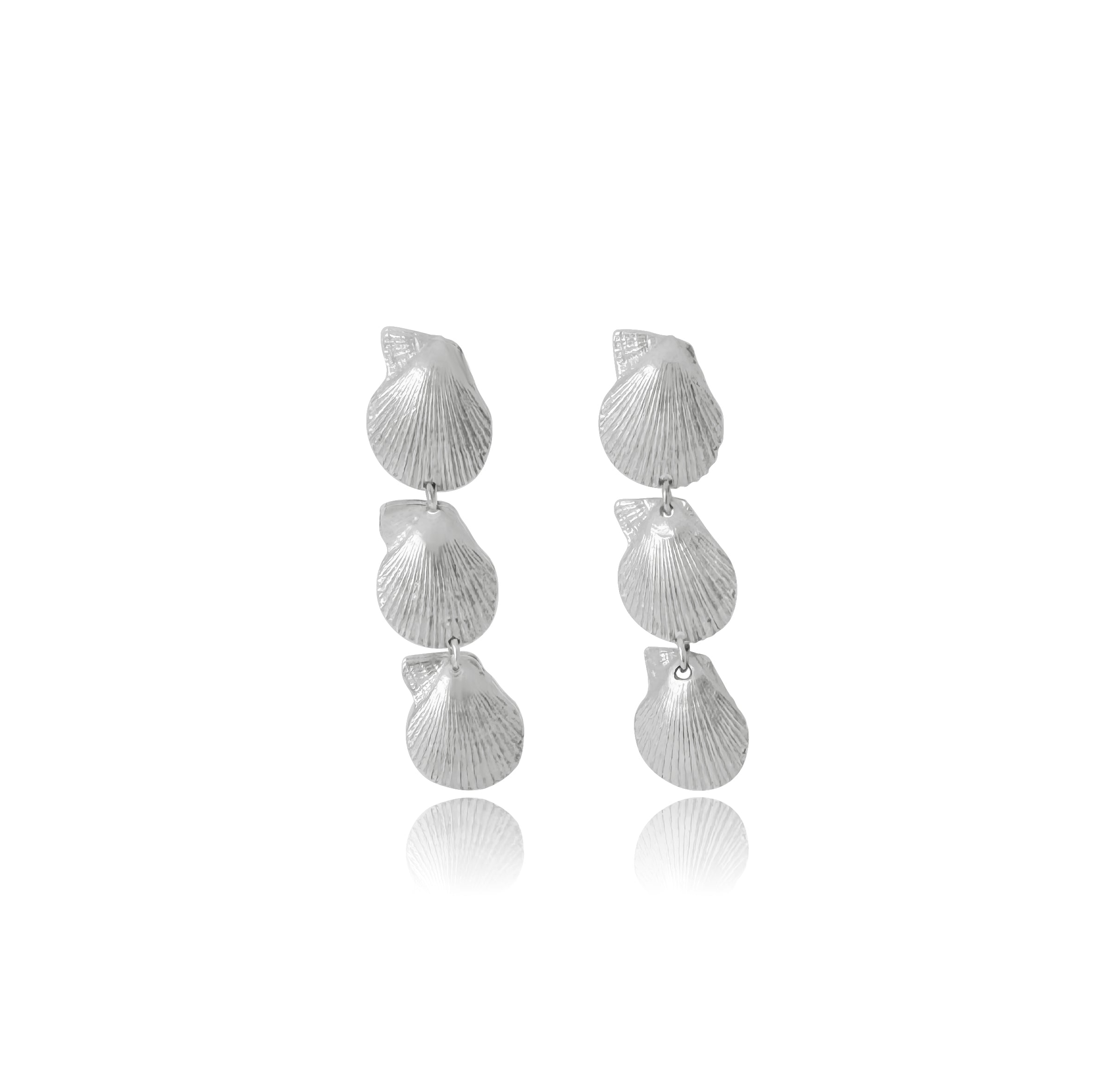 Unearthed- the Seashell Dangle Earrings