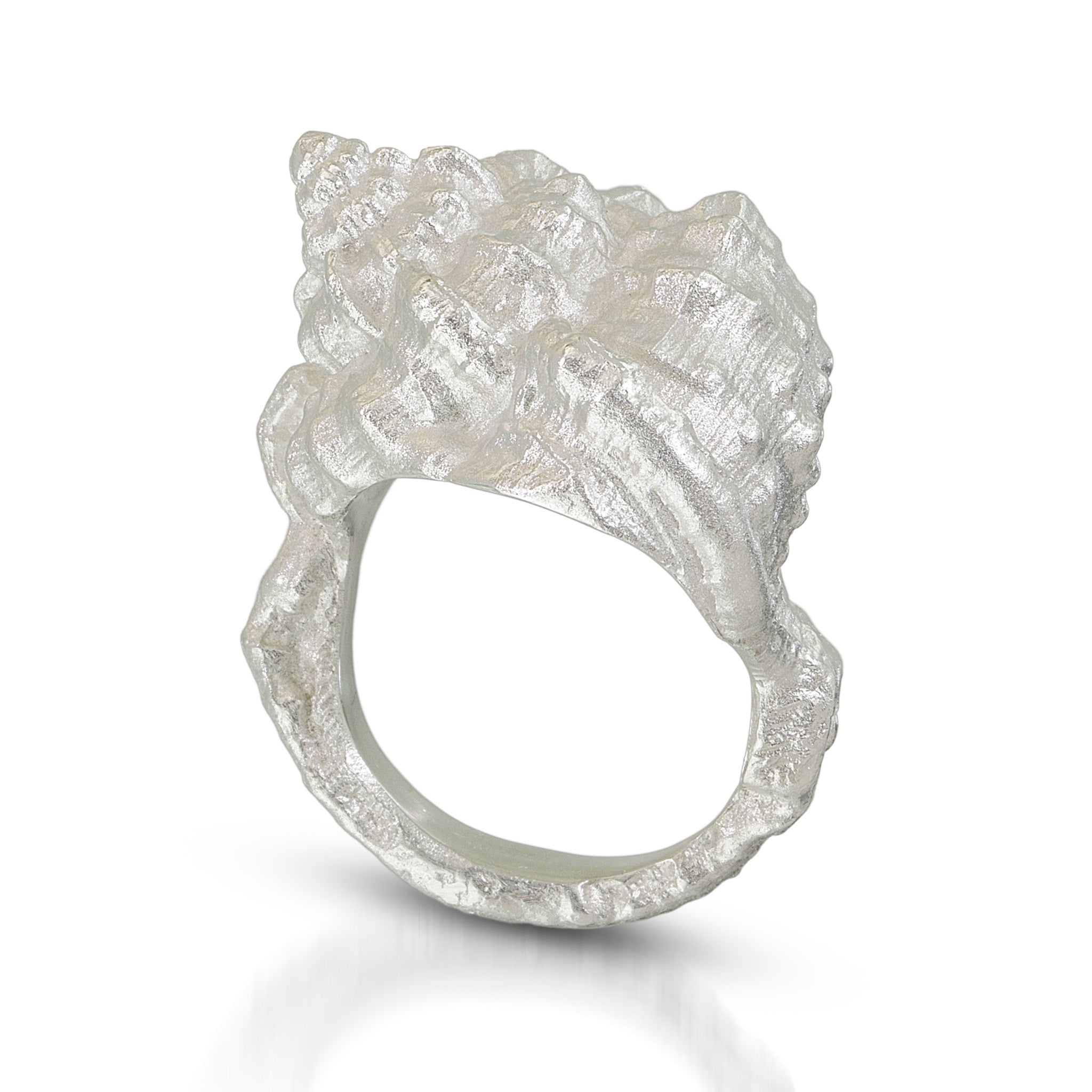 The sea Shell Ring molded from a sea shell