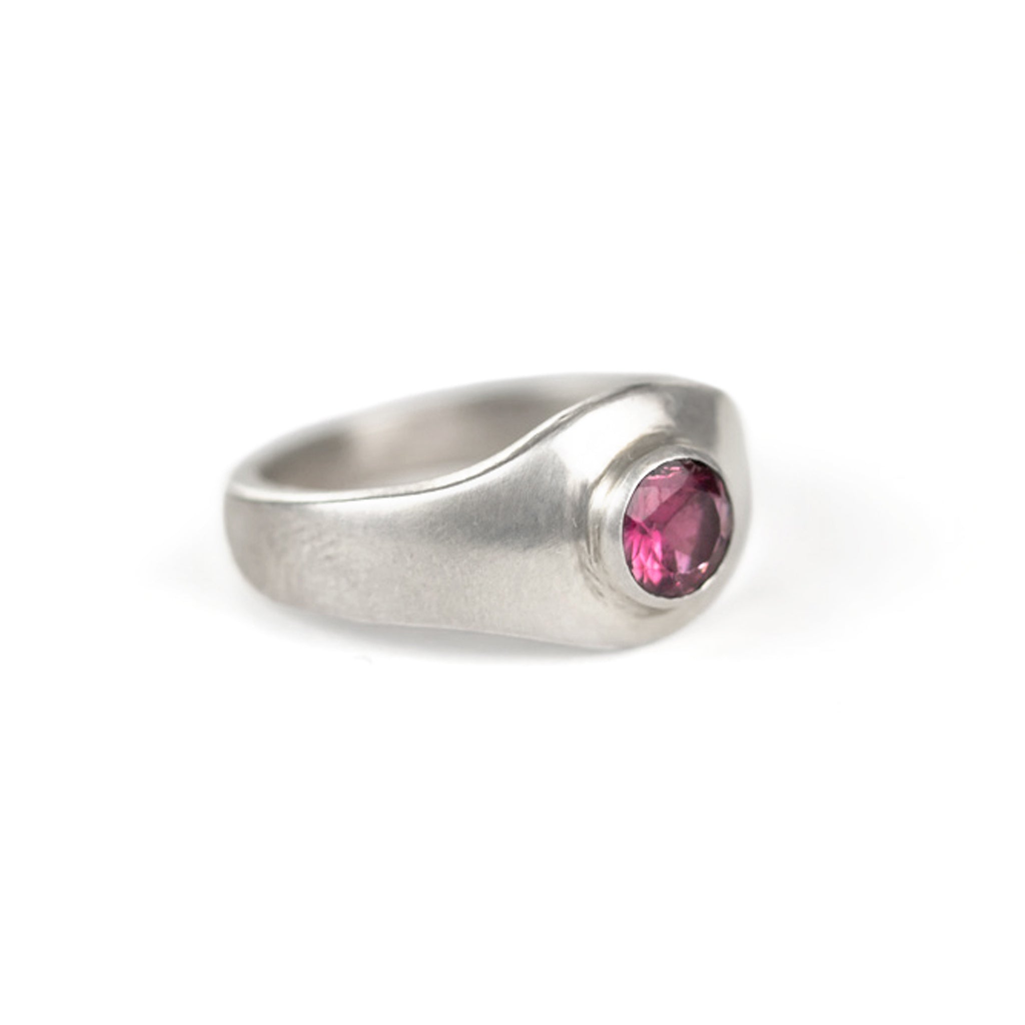 Roman bezel ring