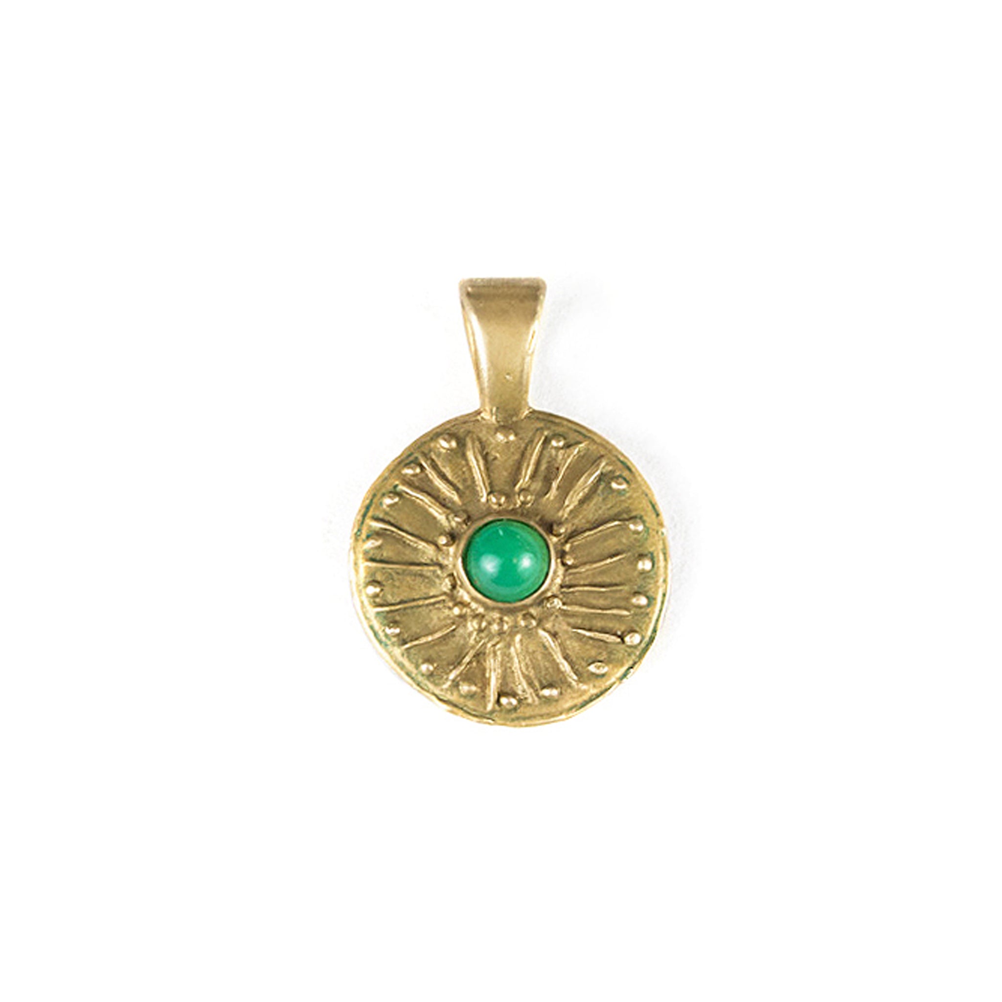 Le pendentif bouclier
