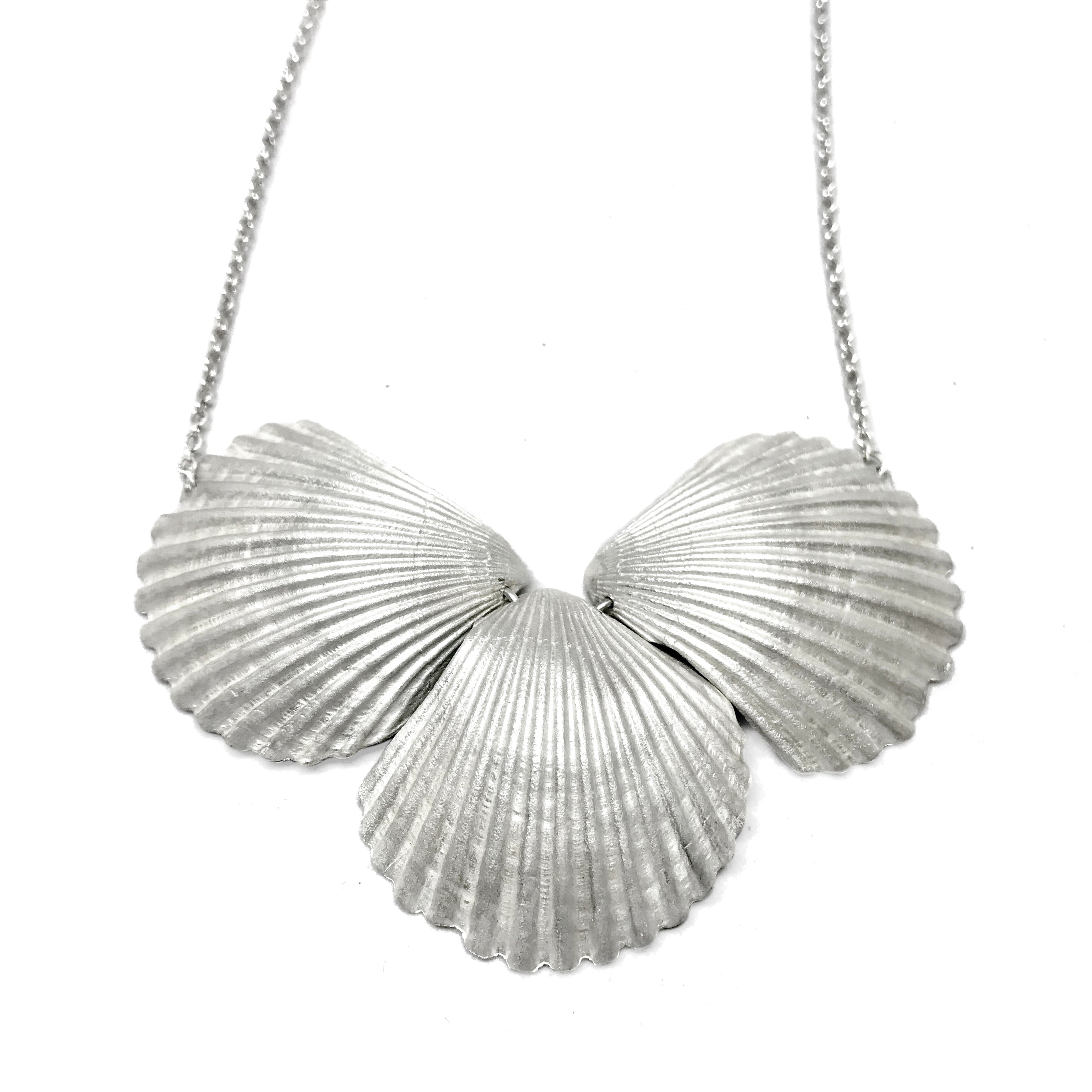 Le pendentif 3 coquillages en argent