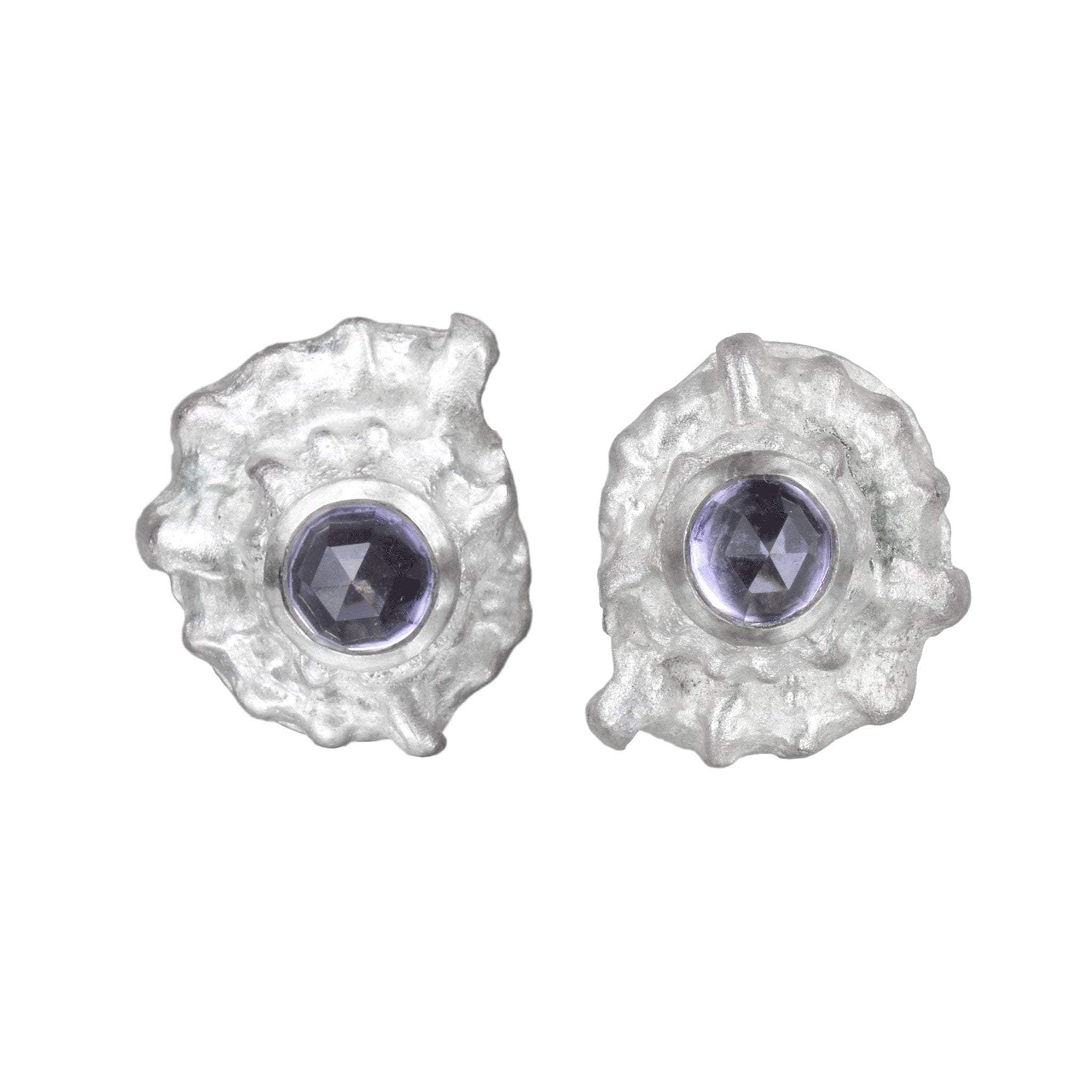 boucles d'oreilles en coquillage en édition limitée avec une améthyste taille rose prêtes à être expédiées
