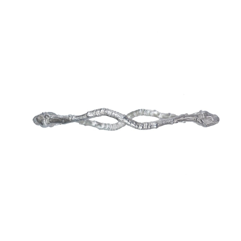 Le bracelet en argent bourgeons de Williamsburg
