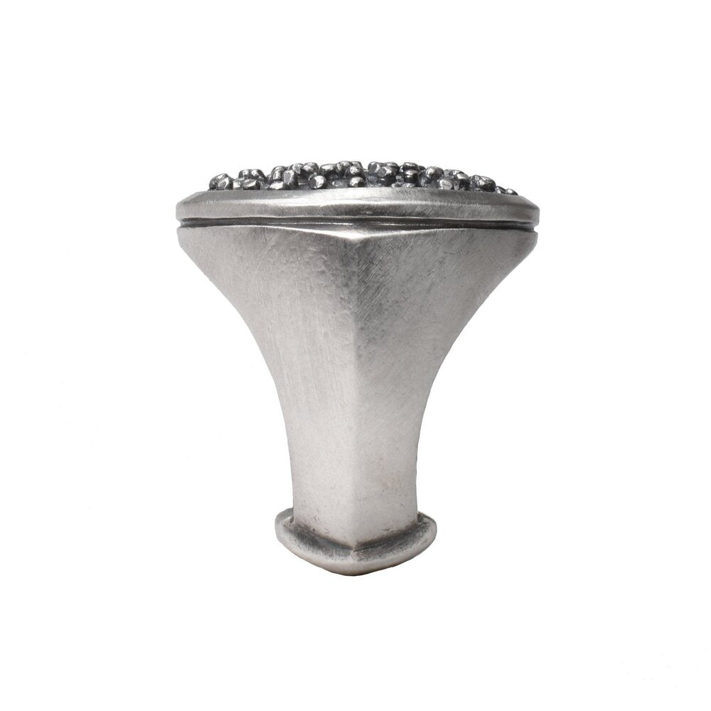 la bague bouclier éthiopienne avec saphirs blancs