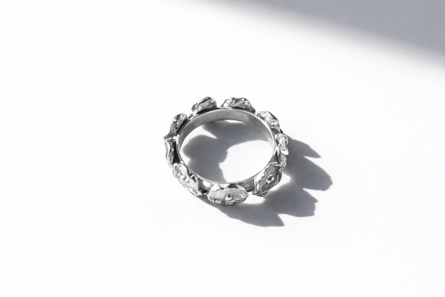fleur d'argent couronne ring