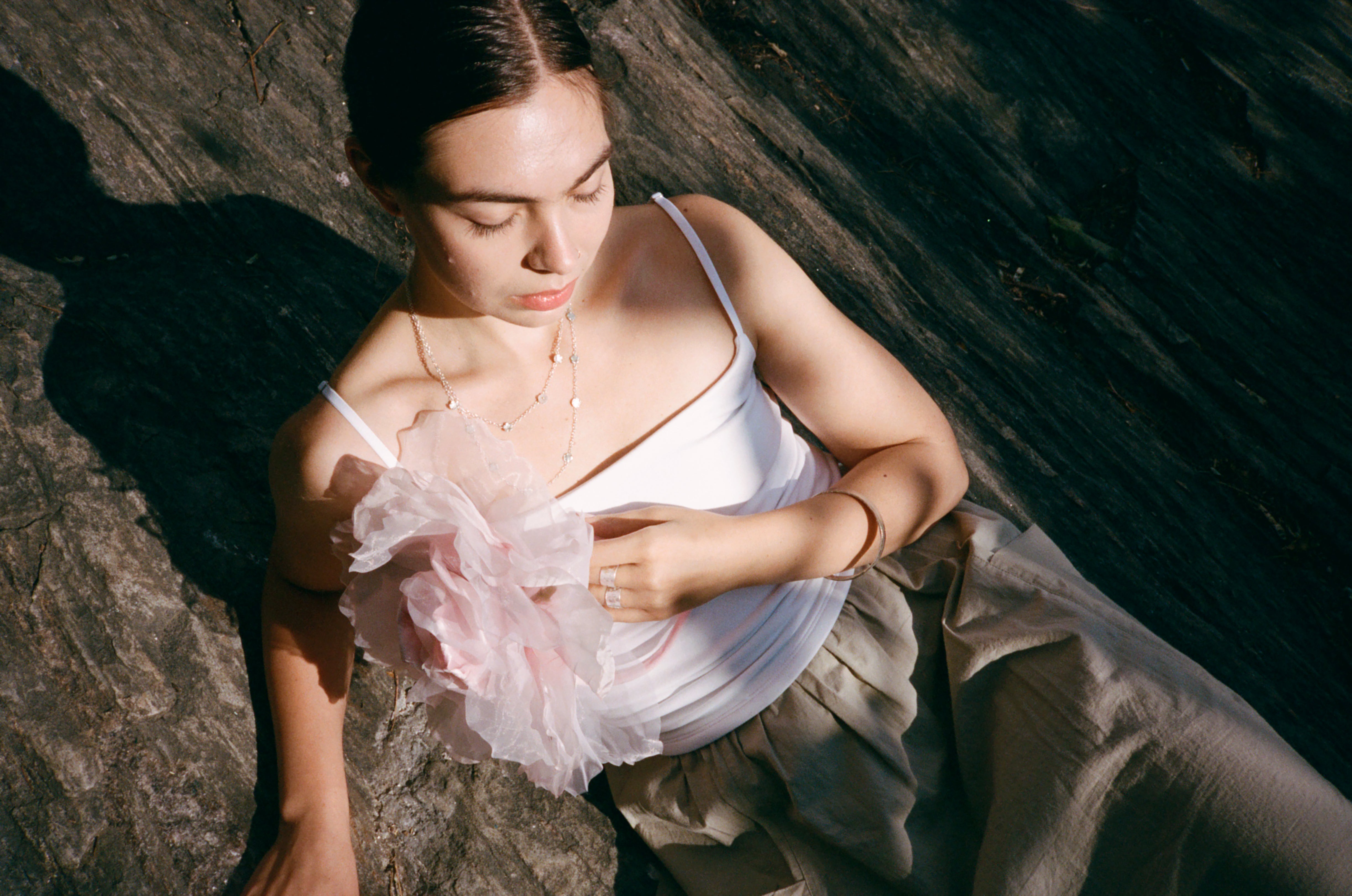 argenteum silver 7 flower beads on an 18-inch-long chain