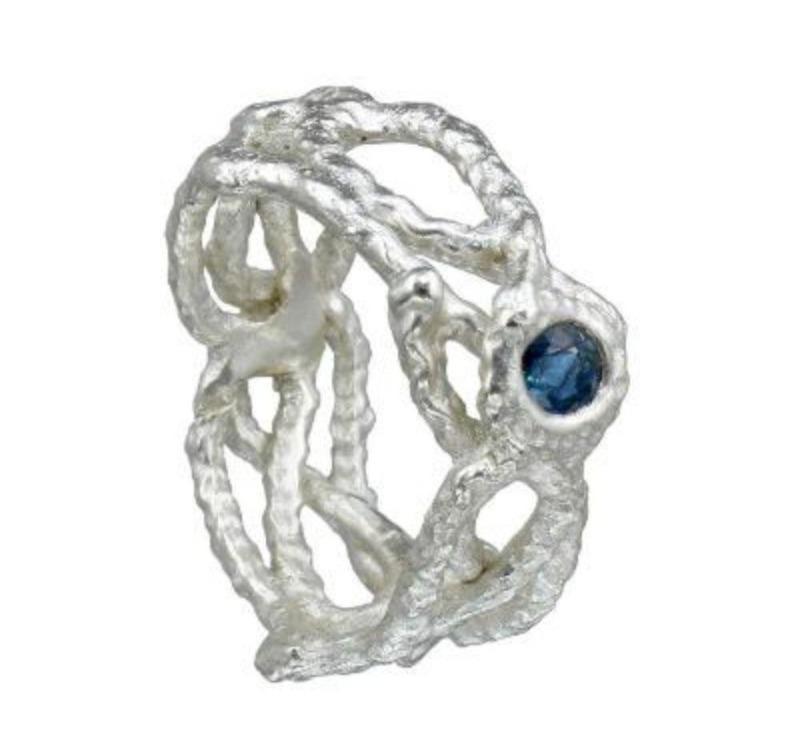 silver fishing net ring with blue sapphire