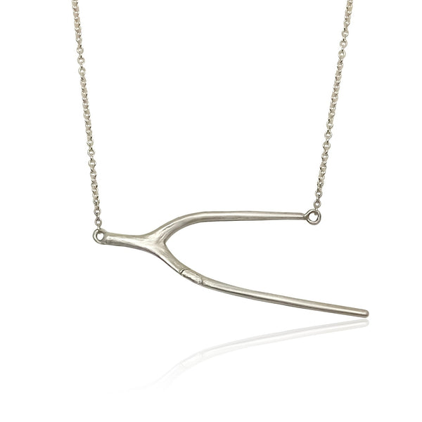 The silver Miami Coral necklace